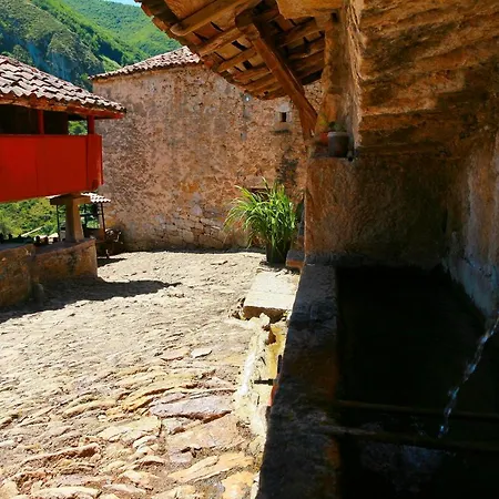 Casa De Aldea Cuendias Nyaraló