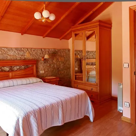 Nyaraló Casa De Aldea Cuendias